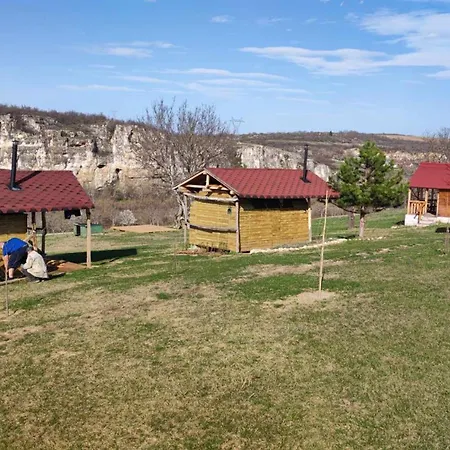Ecopark Sadzhaka Hotel Krasen Exterior photo