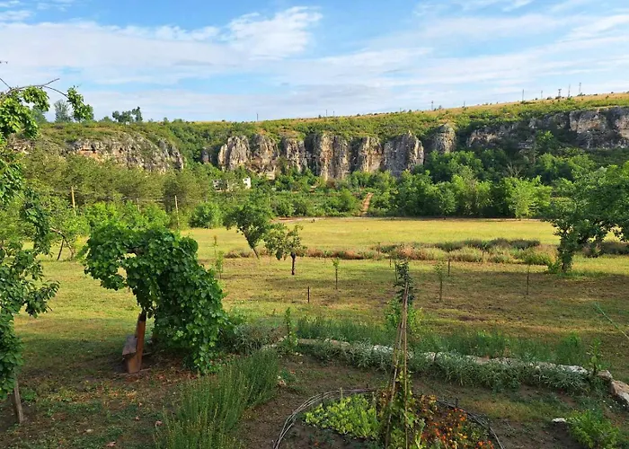 Ecopark Sadzhaka